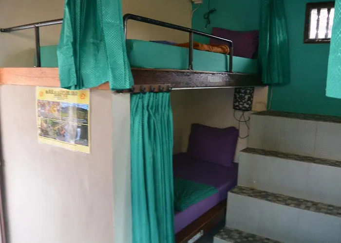 Gogo Backpackers House Hostal Ubud
